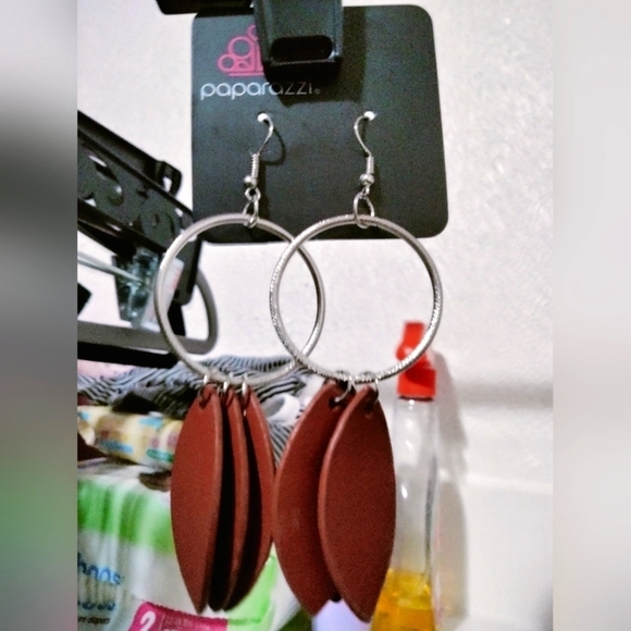 paparazzi Jewelry - Leather earrings